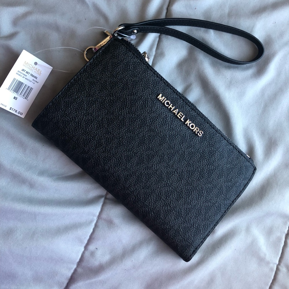 Michael Kors Jet Set Travel Double Zipper Wallet